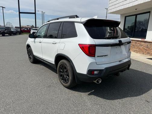 2022 Honda Passport Elite