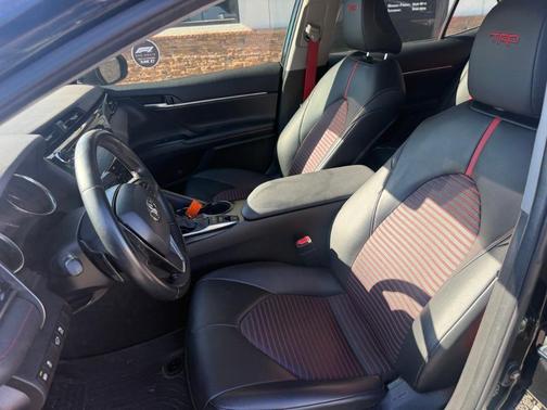 2020 Toyota Camry TRD V6