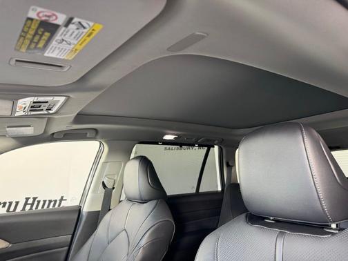 2025 Toyota Grand Highlander LIMITED