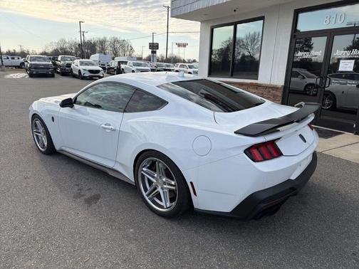 2024 Ford Mustang Dark Horse