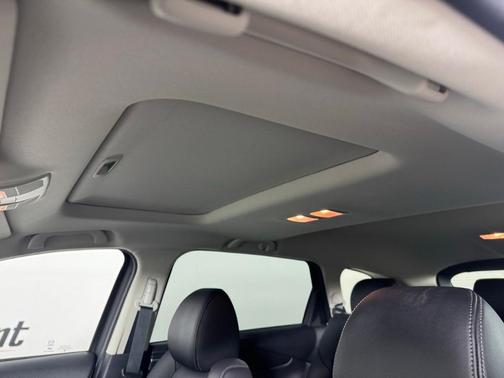 Snowflake White Pearl 2023 Mazda CX-9 Touring Plus
