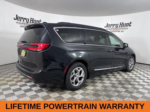 2022 Chrysler Pacifica Limited
