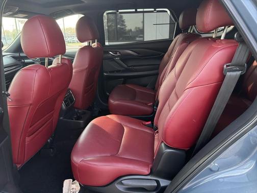 Polymetal Gray Metallic 2023 Mazda CX-9 Carbon Edition