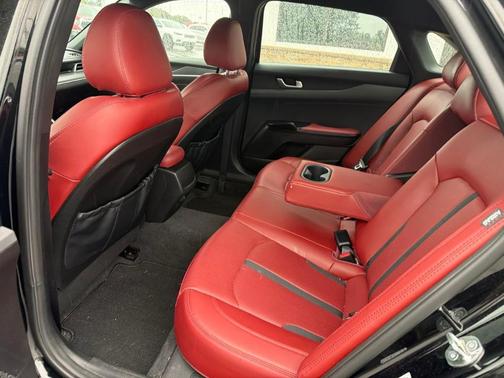 Ebony Black 2024 Kia K5 GT-Line