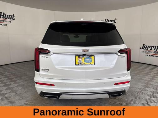 2023 Cadillac XT6 Premium Luxury FWD