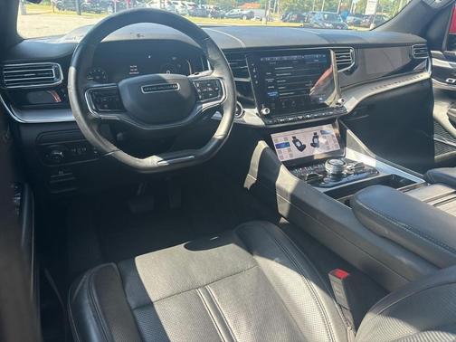 2022 Jeep Grand Wagoneer Series I