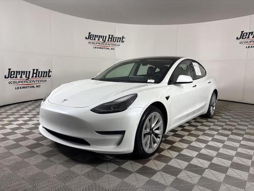 White 2022 Tesla Model 3 Long Range