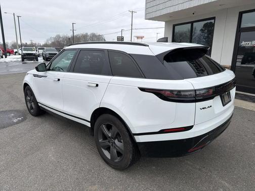 2025 Land Rover Range Rover Velar P250 Dynamic SE