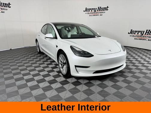 2021 Tesla Model 3 Standard Range Plus