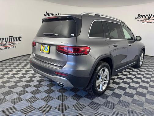 2022 Mercedes-Benz GLB 250 Base 4MATIC