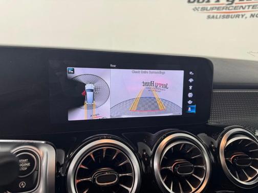 2022 Mercedes-Benz GLB 250 Base 4MATIC