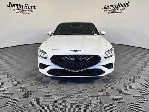 2024 Genesis G70 2.5T