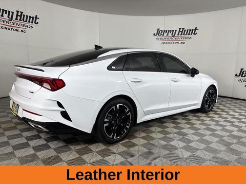 Glacial White Pearl 2022 Kia K5 GT-Line