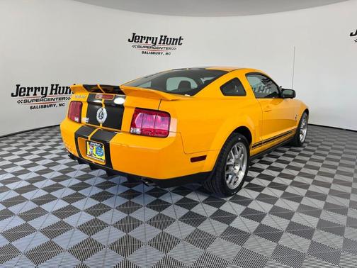 2009 Ford Shelby GT500 Base