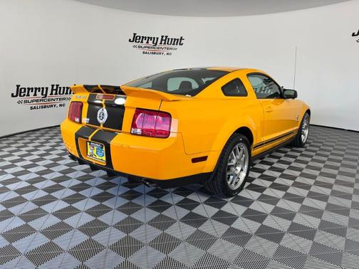 2009 Ford Shelby GT500 Base