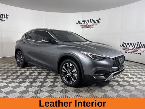 2018 INFINITI QX30 ESSENTIAL