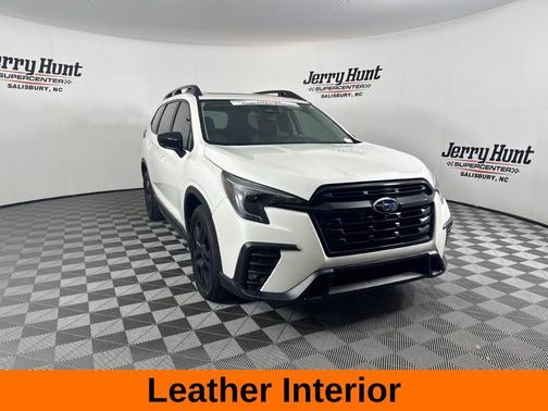 Crystal White Pearl 2024 Subaru Ascent Onyx Edition Limited