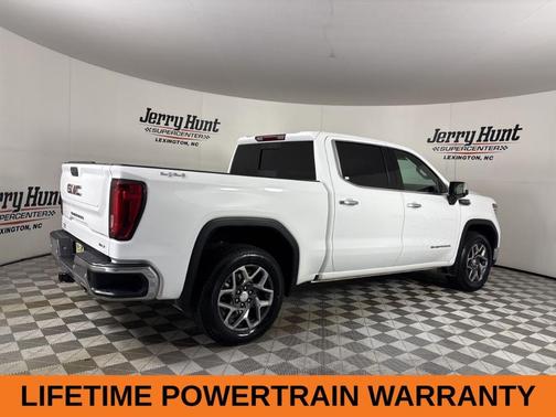 2023 GMC Sierra 1500 SLT