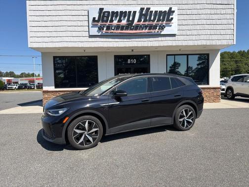 Deep Black Pearl Effect 2023 Volkswagen ID.4 Pro S