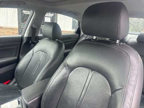 2018 Hyundai SONATA Limited