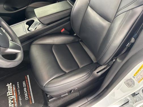 White 2021 Tesla Model Y Long Range