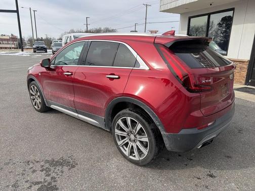 2019 Cadillac XT4 Premium Luxury