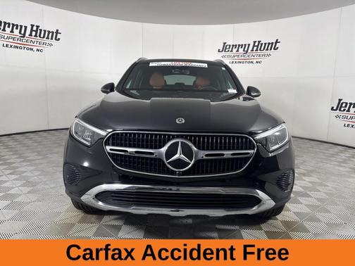 2025 Mercedes-Benz GLC 300 Base
