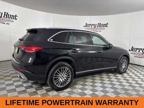 2025 Mercedes-Benz GLC 300 Base