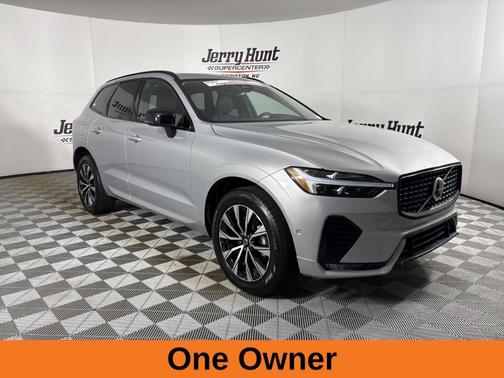 2025 Volvo XC60 B5 Plus