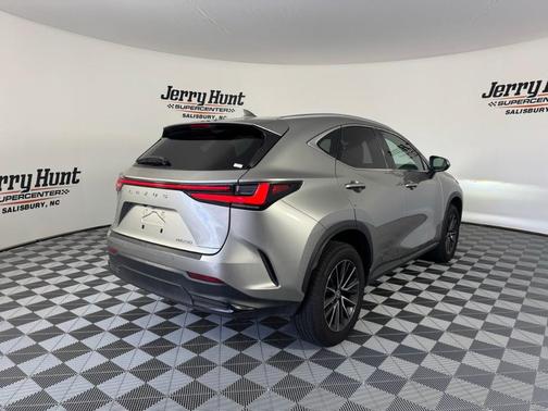 2024 Lexus NX 250 Premium