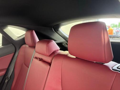 2024 Lexus NX 250 Premium