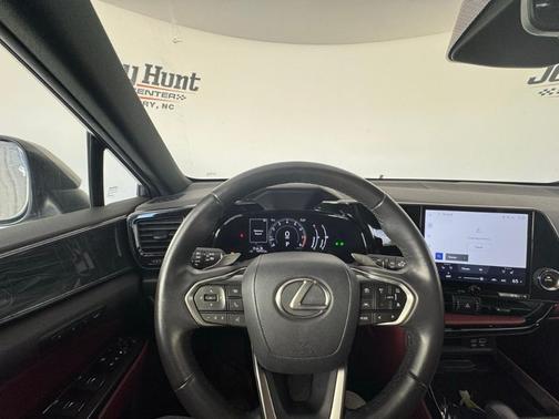 2024 Lexus NX 250 Premium