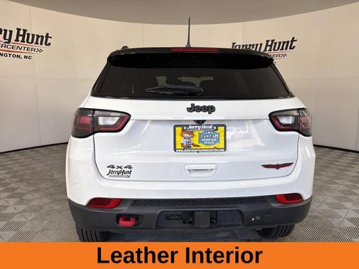 Bright White Clearcoat 2022 Jeep Compass Trailhawk