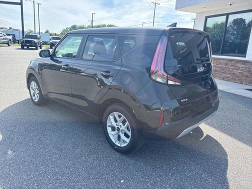 Black 2025 Kia Soul LX