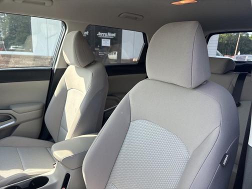 Black 2025 Kia Soul LX