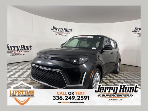 Black 2025 Kia Soul LX