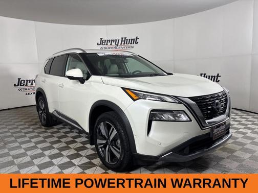 White 2023 Nissan Rogue SL