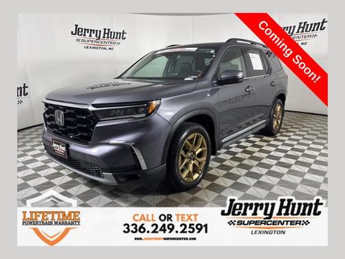 2024 Honda Pilot Touring