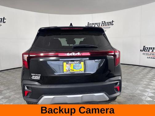 Black 2026 Kia Seltos LX
