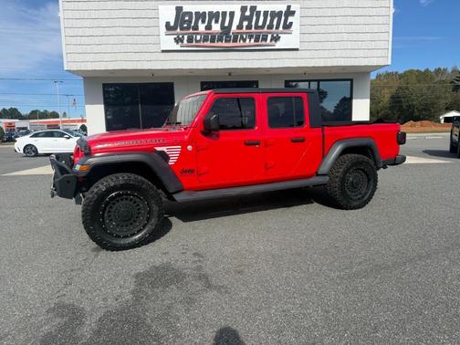 2020 Jeep Gladiator Sport