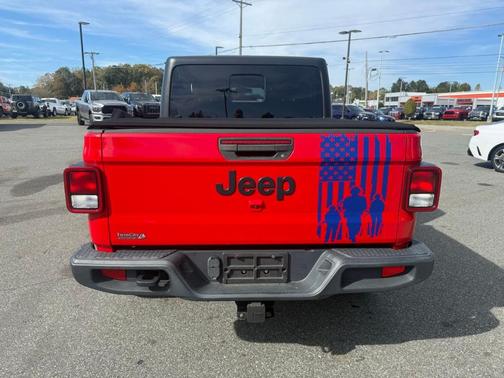 2020 Jeep Gladiator Sport