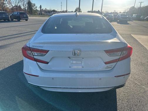 2021 Honda Accord Touring 2.0T