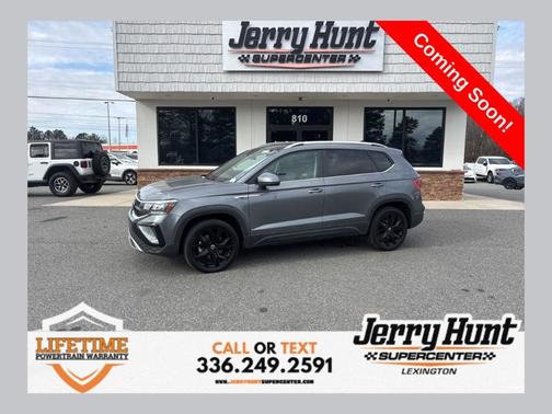 2024 Volkswagen Taos 1.5T SE