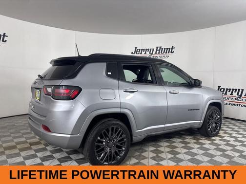 2022 Jeep Compass Altitude