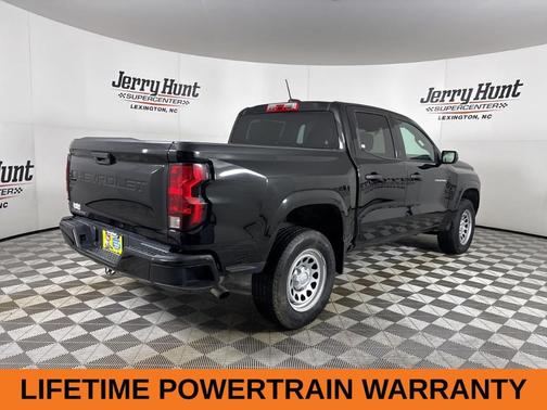 2024 Chevrolet Colorado WT