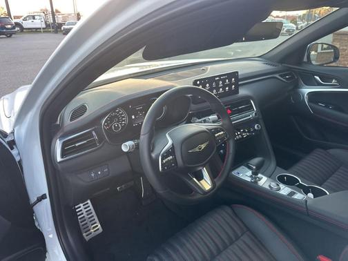 2025 Genesis G70 3.3T Sport Advanced