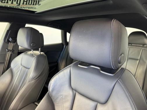 2024 Audi A5 Sportback 45 S line quattro Premium