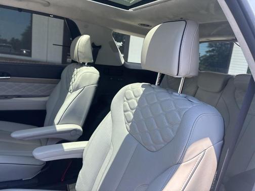 Hyper White 2022 Hyundai PALISADE Calligraphy