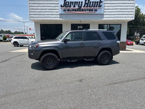 2023 Toyota 4Runner SR5