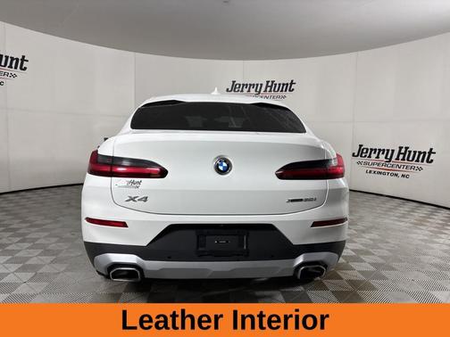 2025 BMW X4 xDrive30i